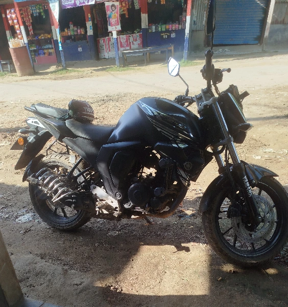 ইয়ামাহা FZ FI V2